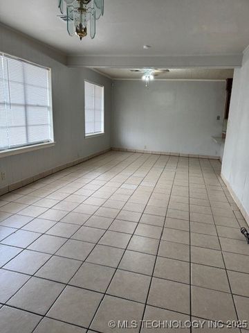 707 Maxwell NW, Ardmore, OK 73401