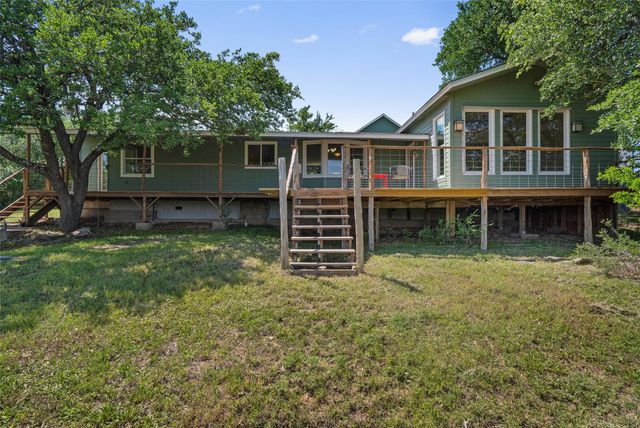 117 Lake View DR, Spicewood, TX 78669