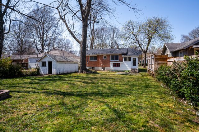 706 S Rogers Avenue, Springfield, MO 65804