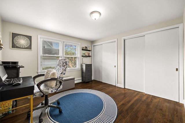 200 Glen Drive, Warwick, RI 02886