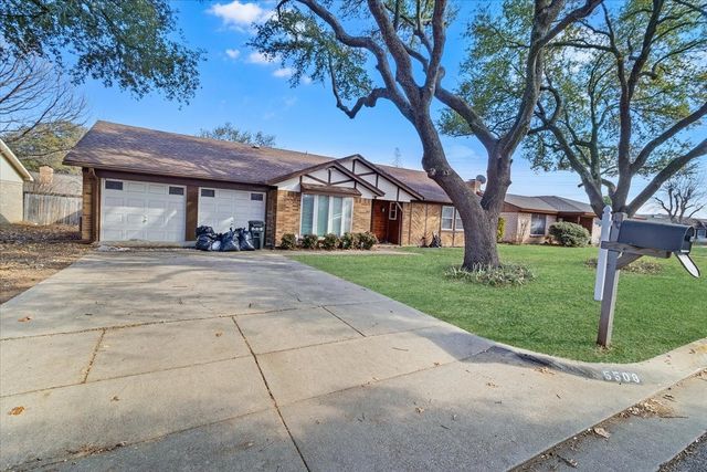 5508 Misty Meadow Drive, North Richland Hills, TX 76180