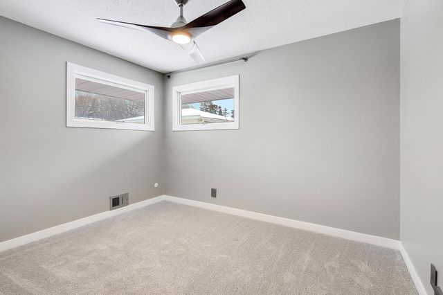 406 Terrace Drive, Roseville, MN 55113