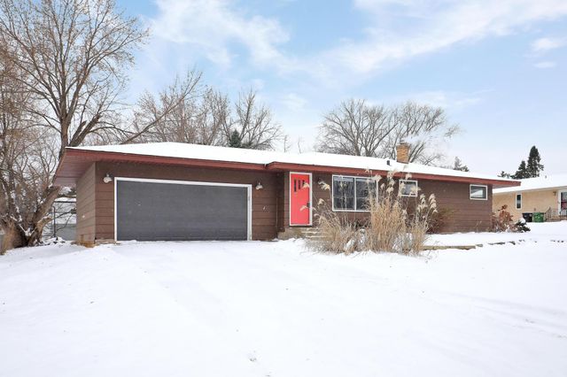 406 Terrace Drive, Roseville, MN 55113