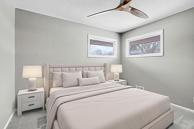 406 Terrace Drive, Roseville, MN 55113