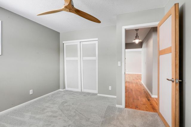 406 Terrace Drive, Roseville, MN 55113