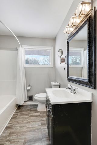 406 Terrace Drive, Roseville, MN 55113