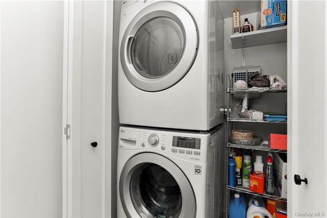 81 Rochelle Street, Bronx, NY 10464