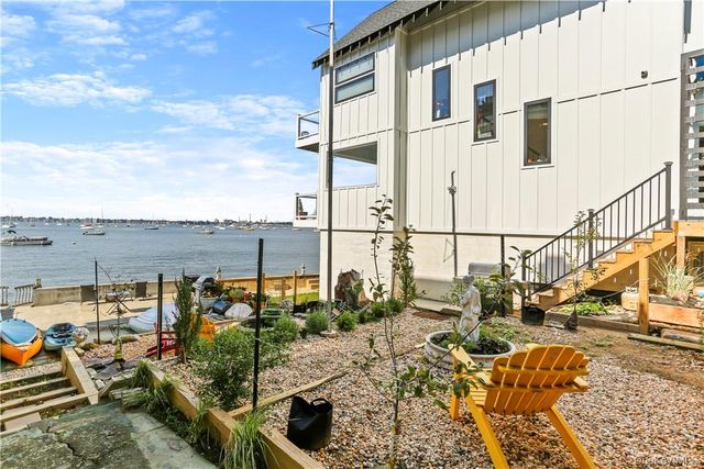 81 Rochelle Street, Bronx, NY 10464