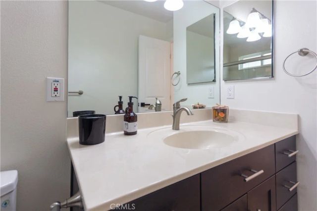 912 San Patricio, Monterey Park, CA 91755