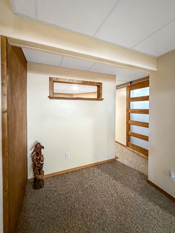 1150 S Greenfield Drive 1150, Freeport, IL 61032