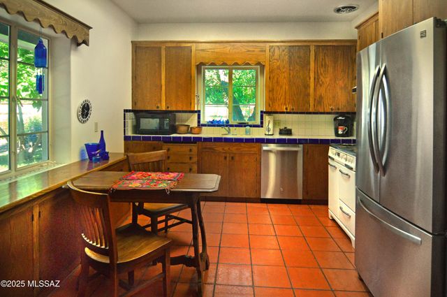 348 Pennsylvania Avenue, Patagonia, AZ 85624