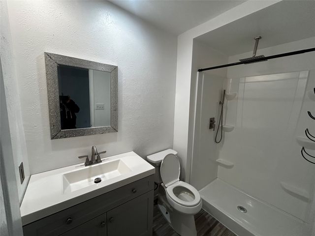 9102 Willowbrook Drive, Rowlett, TX 75088