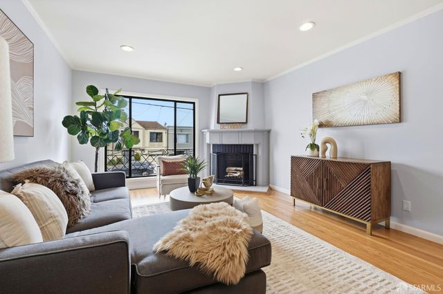 2182 40th Avenue, San Francisco, CA 94116