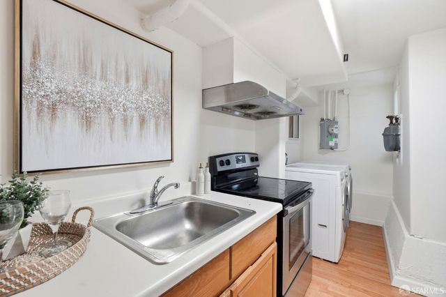 2182 40th Avenue, San Francisco, CA 94116