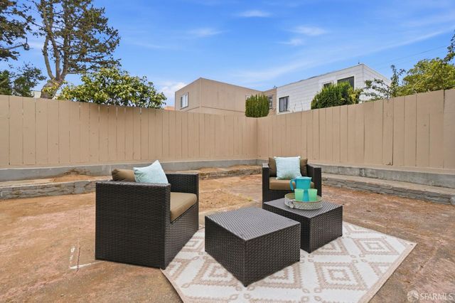 2182 40th Avenue, San Francisco, CA 94116