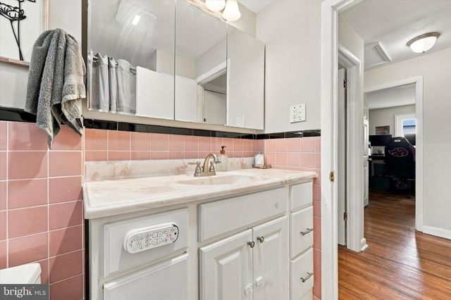2738 ROSSITER AVE, Abington, PA 19001