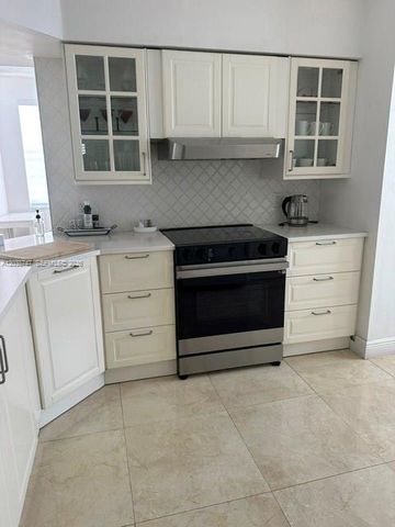 3125 NE 184th Street 1305, Aventura, FL 33160