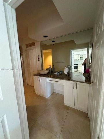 3125 NE 184th Street 1305, Aventura, FL 33160