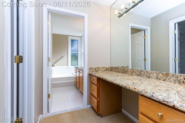 1459 Almond Drive, Troy, MI 48098