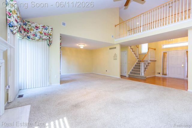 1459 Almond Drive, Troy, MI 48098