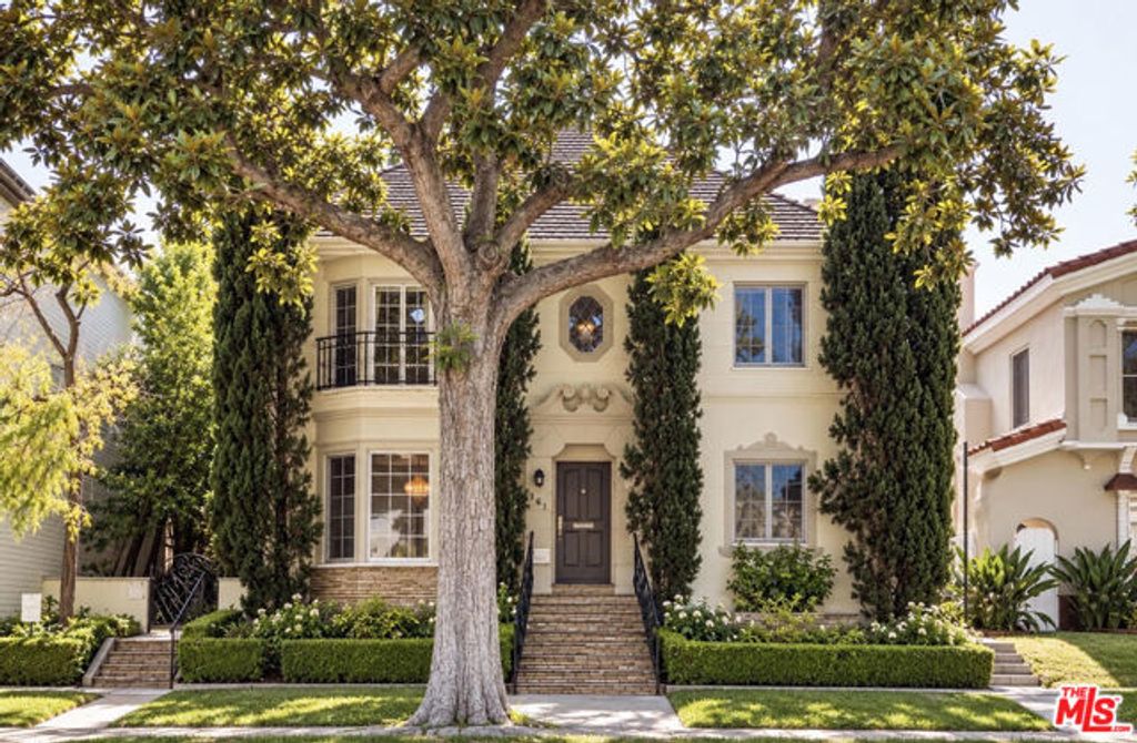 361 S Doheny Drive, Beverly Hills, CA 90211