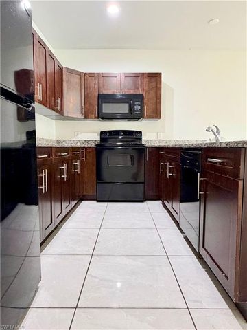 4651 27th ST SW, Lehigh Acres, FL 33973