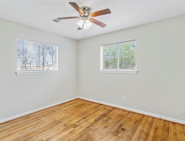 303 Brown Drive, Pasadena, TX 77506