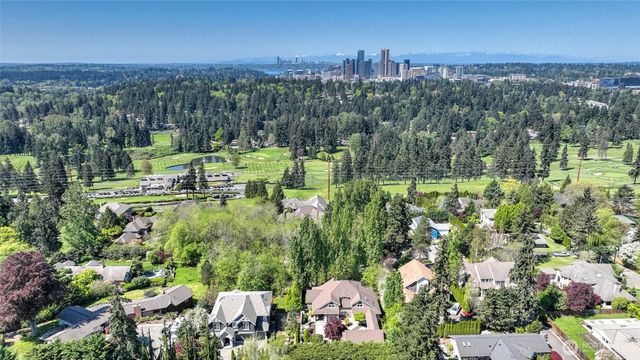 13730 Main Street, Bellevue, WA 98005