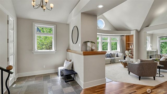 13730 Main Street, Bellevue, WA 98005