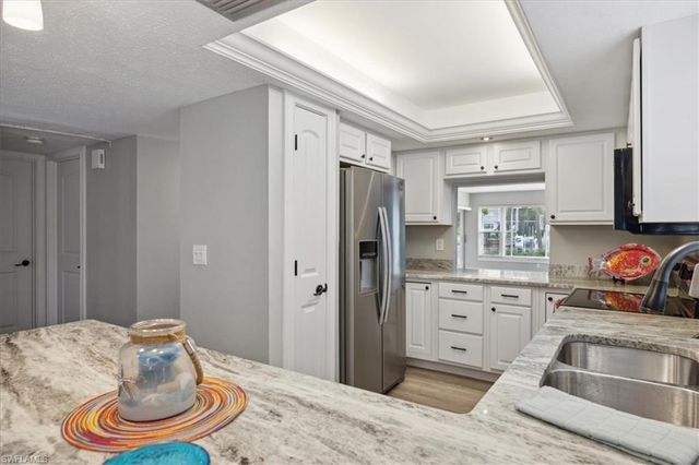 4231 SE 19th PL 1J, Cape Coral, FL 33904