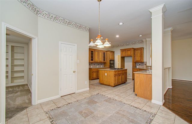 7006 Hot Creek Trace, Humble, TX 77346