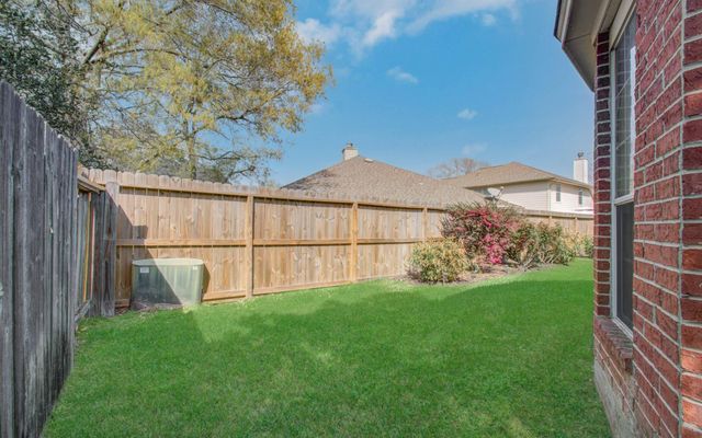 7006 Hot Creek Trace, Humble, TX 77346