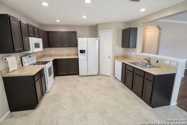 3503 LONGHORN CRK, San Antonio, TX 78261