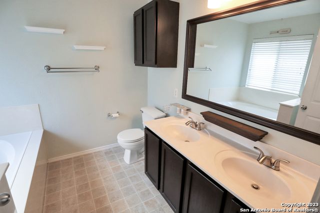 3503 LONGHORN CRK, San Antonio, TX 78261