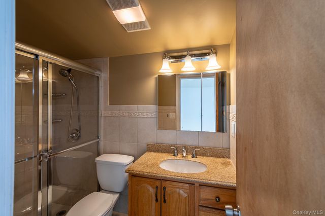 83 Edgepark Road, White Plains, NY 10603