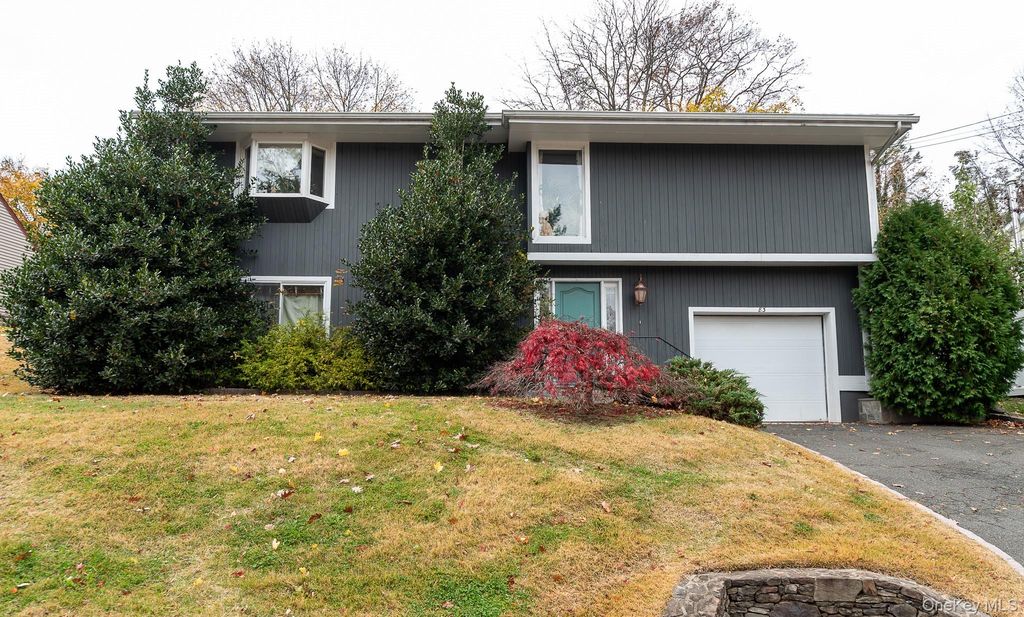 83 Edgepark Road, White Plains, NY 10603