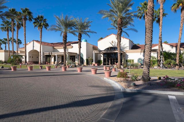 81135 Avenida Pamplona, Indio, CA 92203