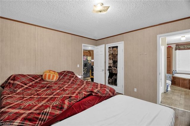 404 Sharon Avenue, Asheboro, NC 27203