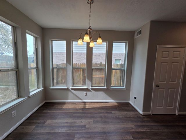 20782 Oakhurst Trails Drive, Porter, TX 77365