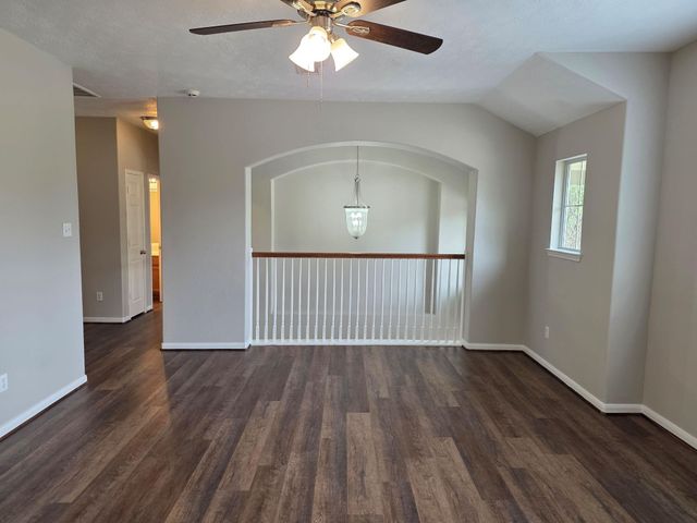 20782 Oakhurst Trails Drive, Porter, TX 77365