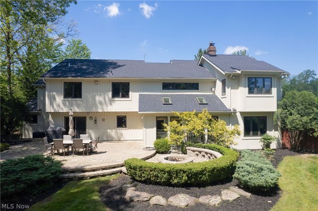 3939 Beechmont Trail, Orange, OH 44122