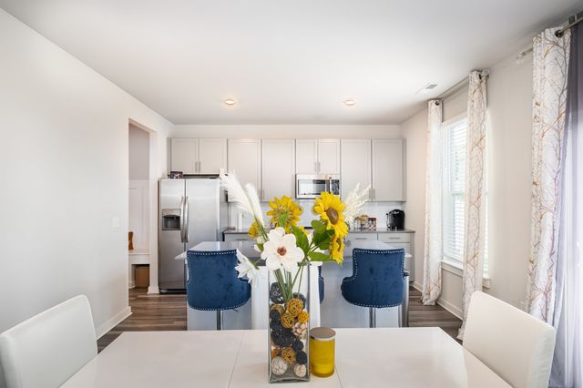 1704 Lannister Ave, Murfreesboro, TN 37128