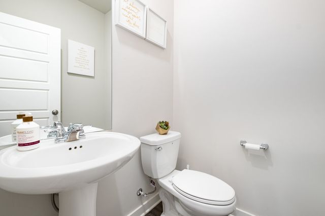 1704 Lannister Ave, Murfreesboro, TN 37128