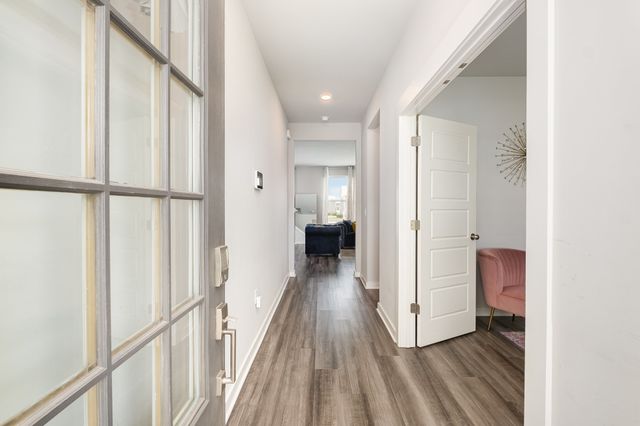 1704 Lannister Ave, Murfreesboro, TN 37128