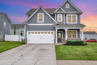 1704 Lannister Ave, Murfreesboro, TN 37128