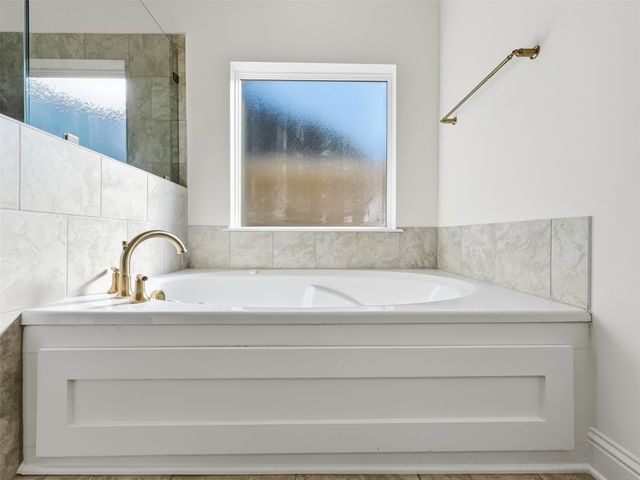 332 Prien Lake Loop, Bossier City, LA 71111