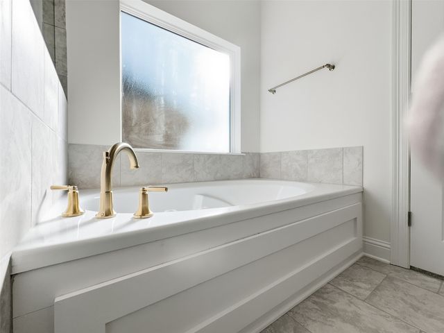 332 Prien Lake Loop, Bossier City, LA 71111