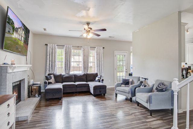 104 Seavington Court, Summerville, SC 29485