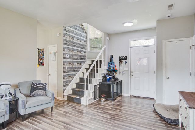 104 Seavington Court, Summerville, SC 29485