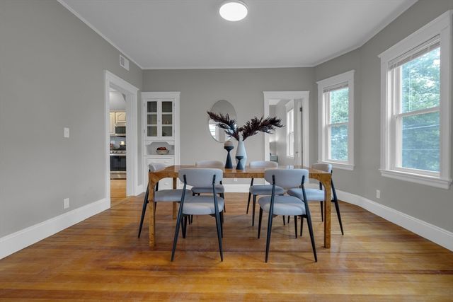 71 Cypress St 1, Watertown, MA 02472